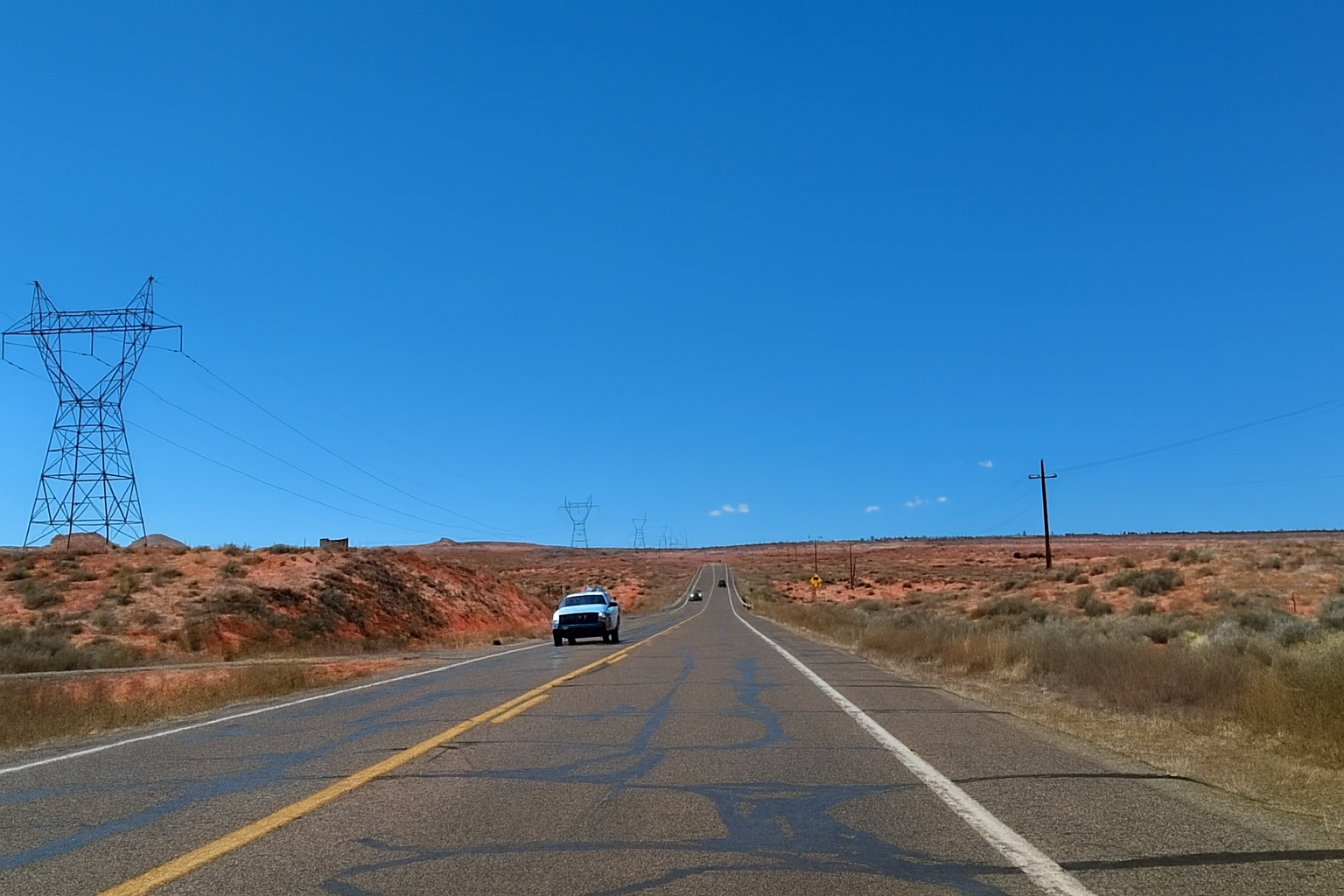 アンテロープへと向かう道
